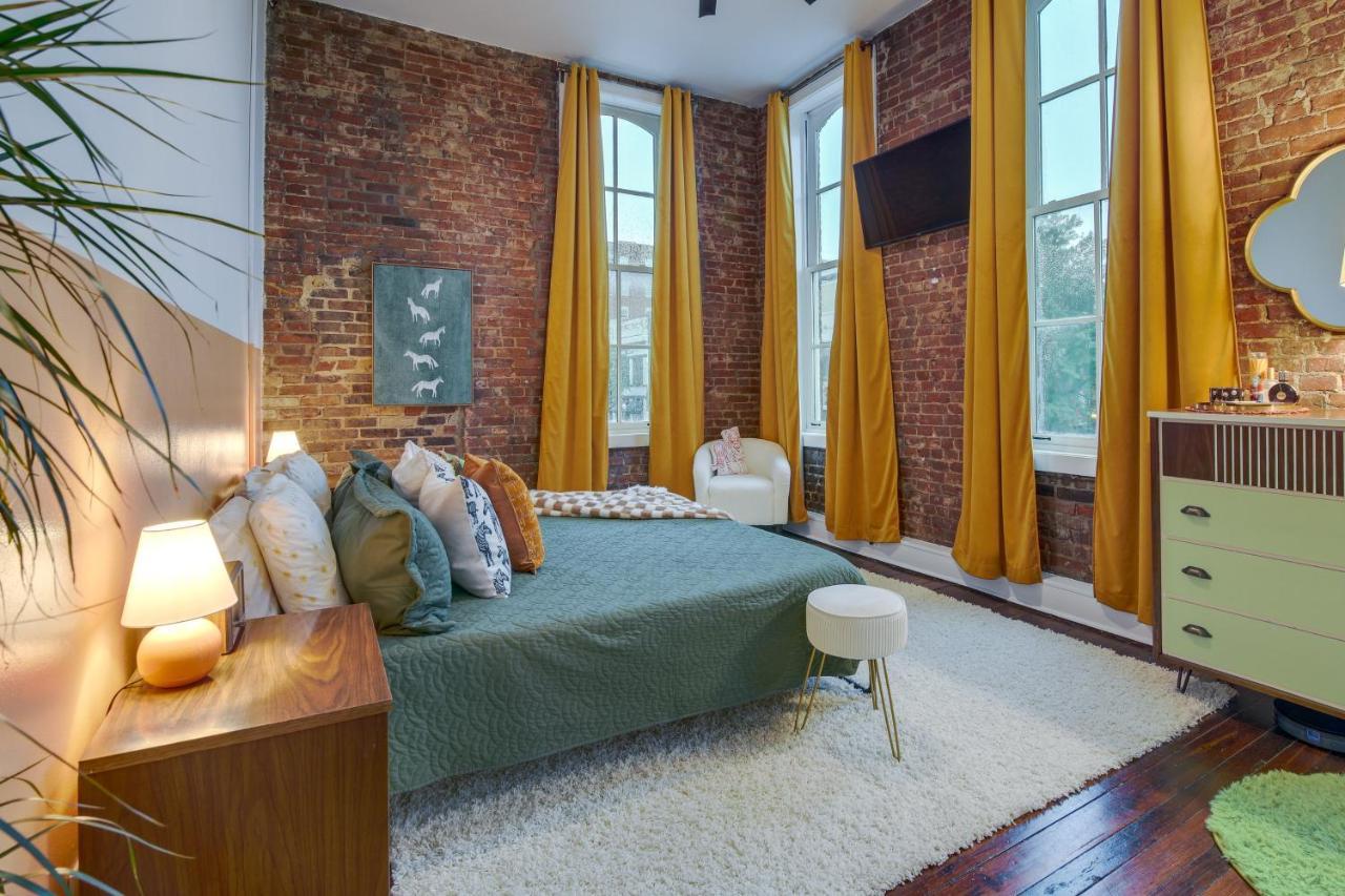 Historic Memphis Condo Walk To Beale Street! 外观 照片