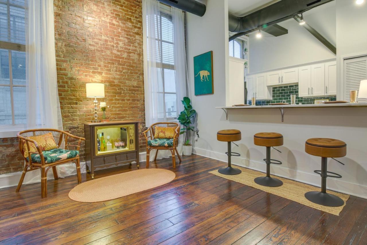 Historic Memphis Condo Walk To Beale Street! 外观 照片
